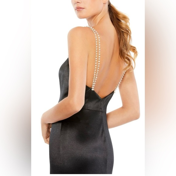 *Flawed Mac Duggal 12428 NWT Black Satin Rhinestone Strap Trumpet Gown - Picture 3 of 13